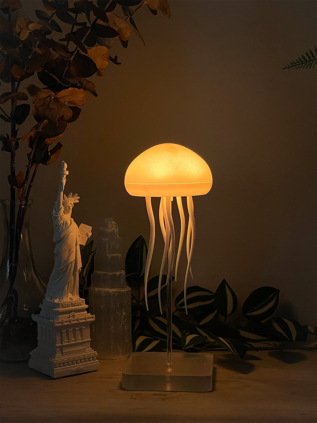 Floating Jellyfish Lights – A mesmerizing floating jellyfish experience!